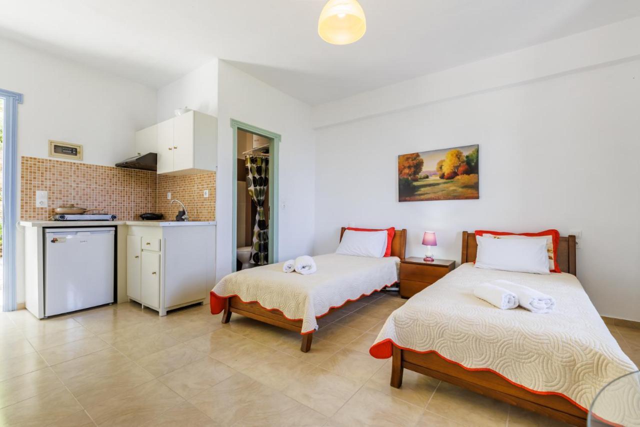 Anemi Studios Skopelos Town Exterior photo
